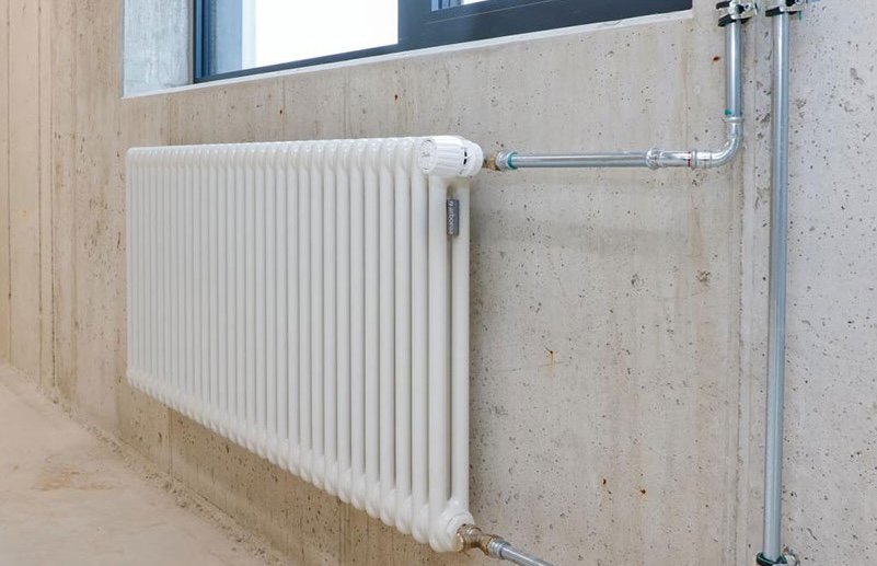 Трубчатый радиатор Arbonia под окном